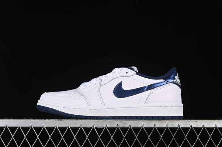 Picture of Air Jordan 1 LOW _SKUfw18028349068381515fw